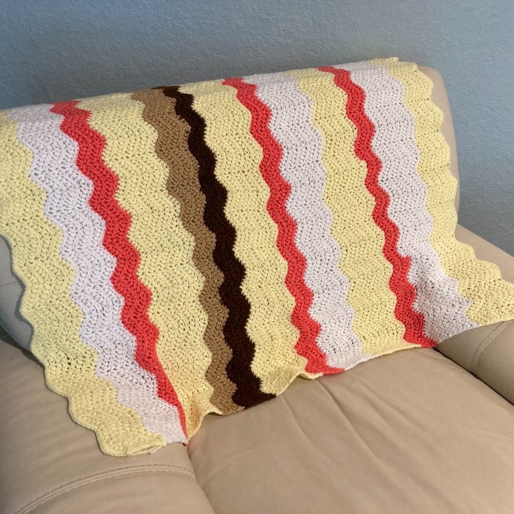Unisex Baby Throw, Handmade Soft Neutral Chrocheted Baby Blanket, Cuddle Throw